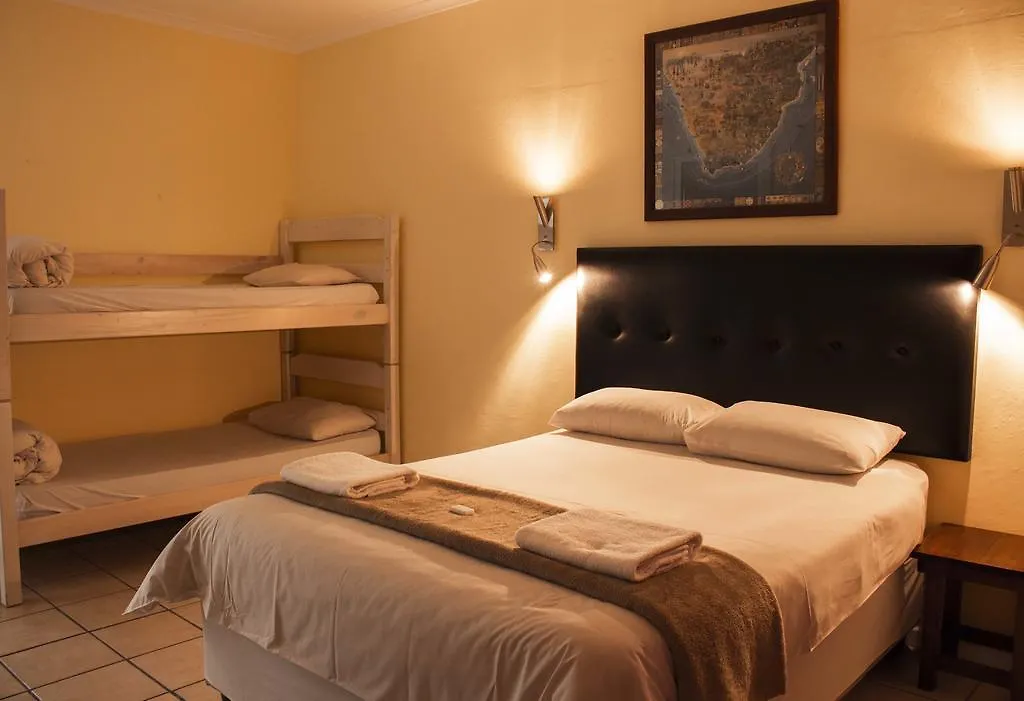 Big Blue Backpackers Hostel Cape Town 0*,